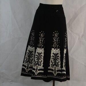 Bianca Nygard 100% SILK  Black Embroidered/Beaded Skirt SZ 14